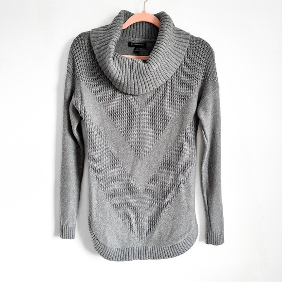 Banana Republic Gray Cowl Neck Oversized Sweater sz small - Picture 1 of 7